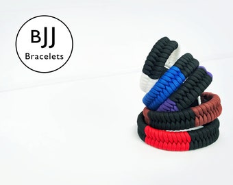 BJJ Paracord Bracelet - Brazilian Jiu Jitsu Gift Ideas - Ranked Wristbands Custom Belt Rank with Stripes