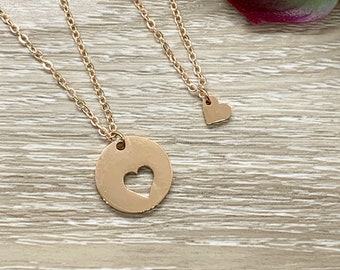Circle with Heart Necklace Set for 2, Minimalist Heart Necklace, Matching Friendship Necklaces, Grandmother Granddaughter Jewelry Set