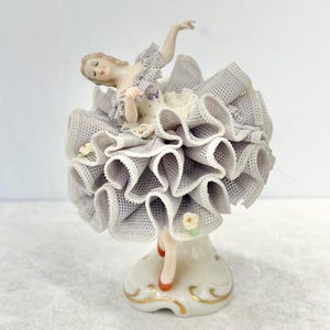 ✨SPドレスデン　置物✨ Irish dresden porcelain figurine - Etsy 日本