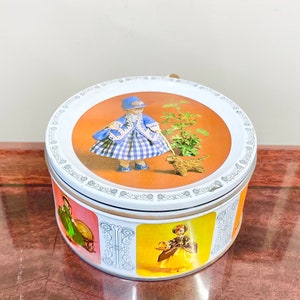 Vintage Quality Street Tin John Mackintosh & Sons Ltd Norwich Made in England Doll Pictures