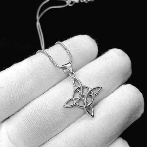 Sterling Silver Witch&#39;s Knot Necklace, Dainty Snake Chain Pendant