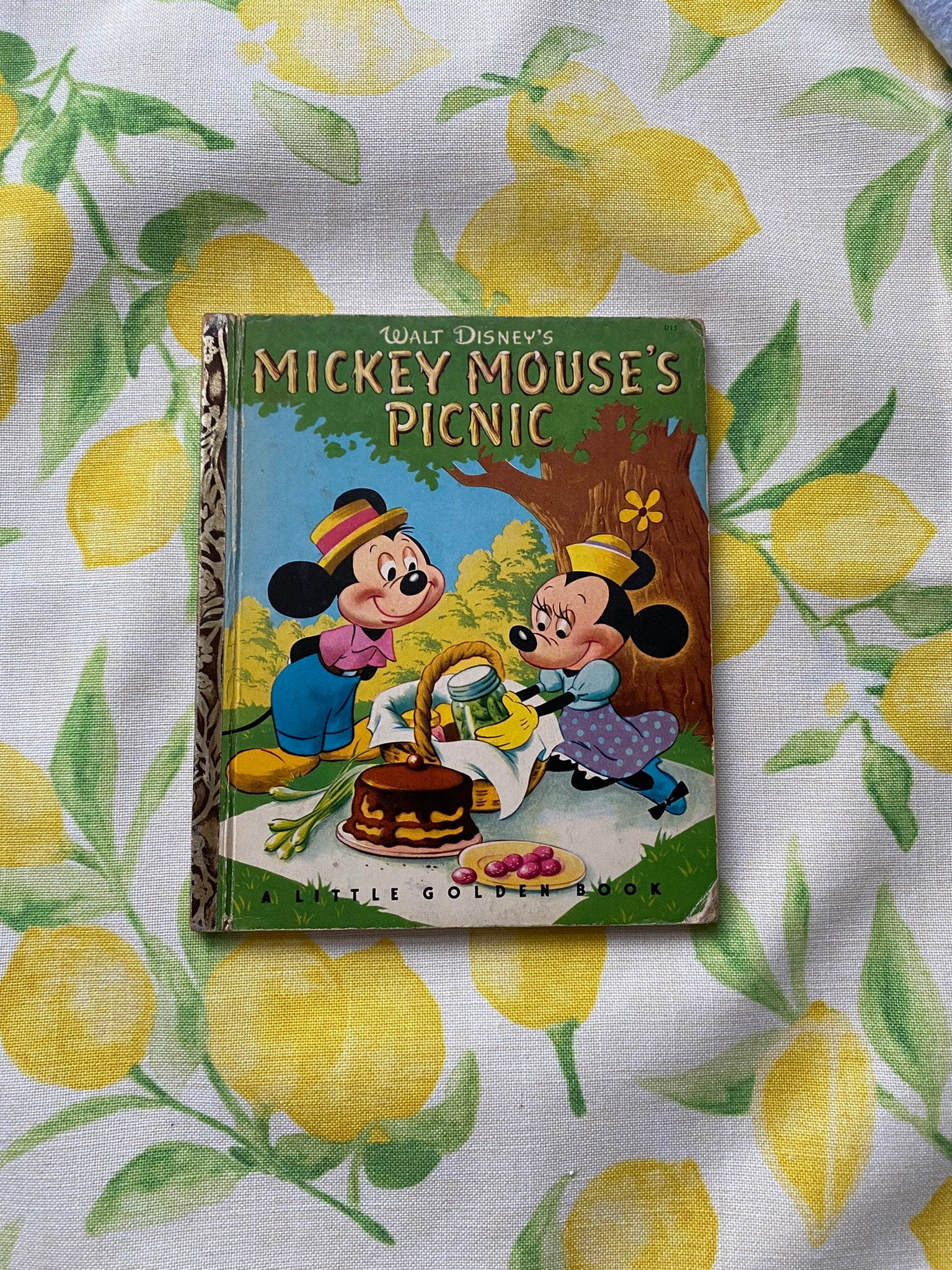 Vintage 1950s Mickey Mouse's Picnic Little Golden Book - Etsy