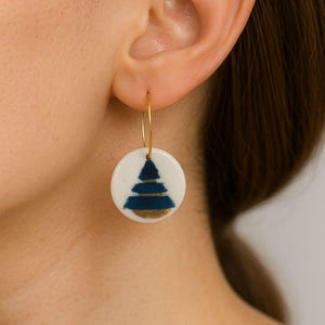 Handmade Ceramic Earrings – Navy Blue Tree Design with Gold Accents on Porcelain Disc