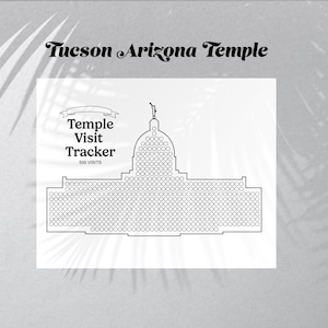 Peut inclure: Un suivi de visites de temple en papier blanc avec le contour noir du temple de Tucson Arizona. Le design inclut le texte Tucson Arizona Temple, Temple Visit Tracker et 500 VISITS, avec de nombreux petits cercles remplissant la forme.