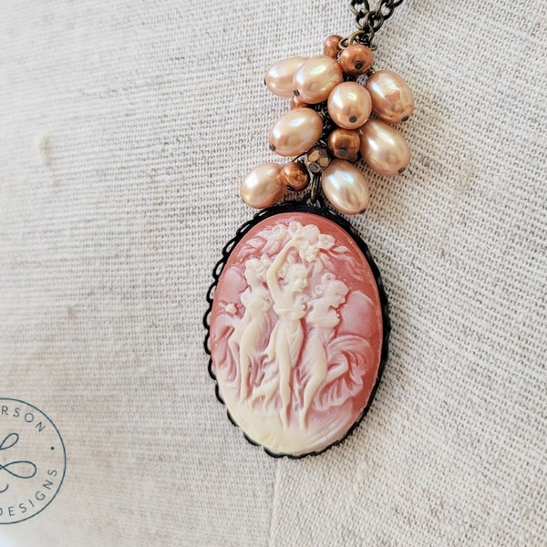 Vintage Inspirierte Cameo und Perlen Halskette | Geschenk Boxed | Geschenk mit Kauf | Internationaler Versender