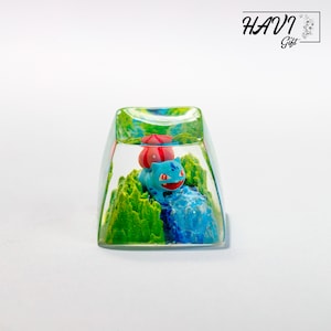 HAVIGift Bulbasaur Poké Keycap, Customize Poké Resin Artisan Keycap Handmade 1U SA ESC Cherry Gaming Keyboard, Funny Cartoon Keycap Gift