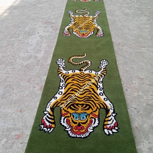 HAND TUFTED CARPET-New Colour Green Ground Tibetan Tiger stair rugs, gallery carpets,Tibetan Wool Carpets,Lion Wool Carpets.