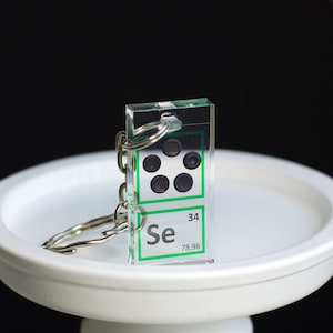 Selenium sample pellets for collection, Selenium keychain, Periodic Table of Elements Keychain, Selenium Periodic Tile