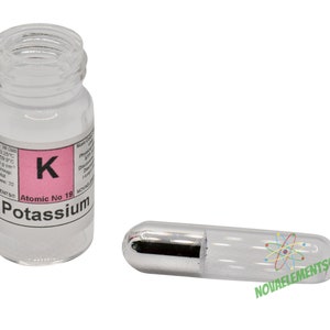 Potassio metallico elemento 19, Tavola Periodica degli Elementi, Potassio sigillato in argon 0.6 grammi 99.9% privo di ossido