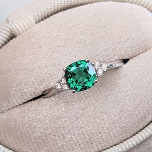 Cushion Cut Emerald Ring, Sterling Silver Created Emerald, Green Gemstone Ring, Engagement Ring, Promise Ring, Gift for Her K14