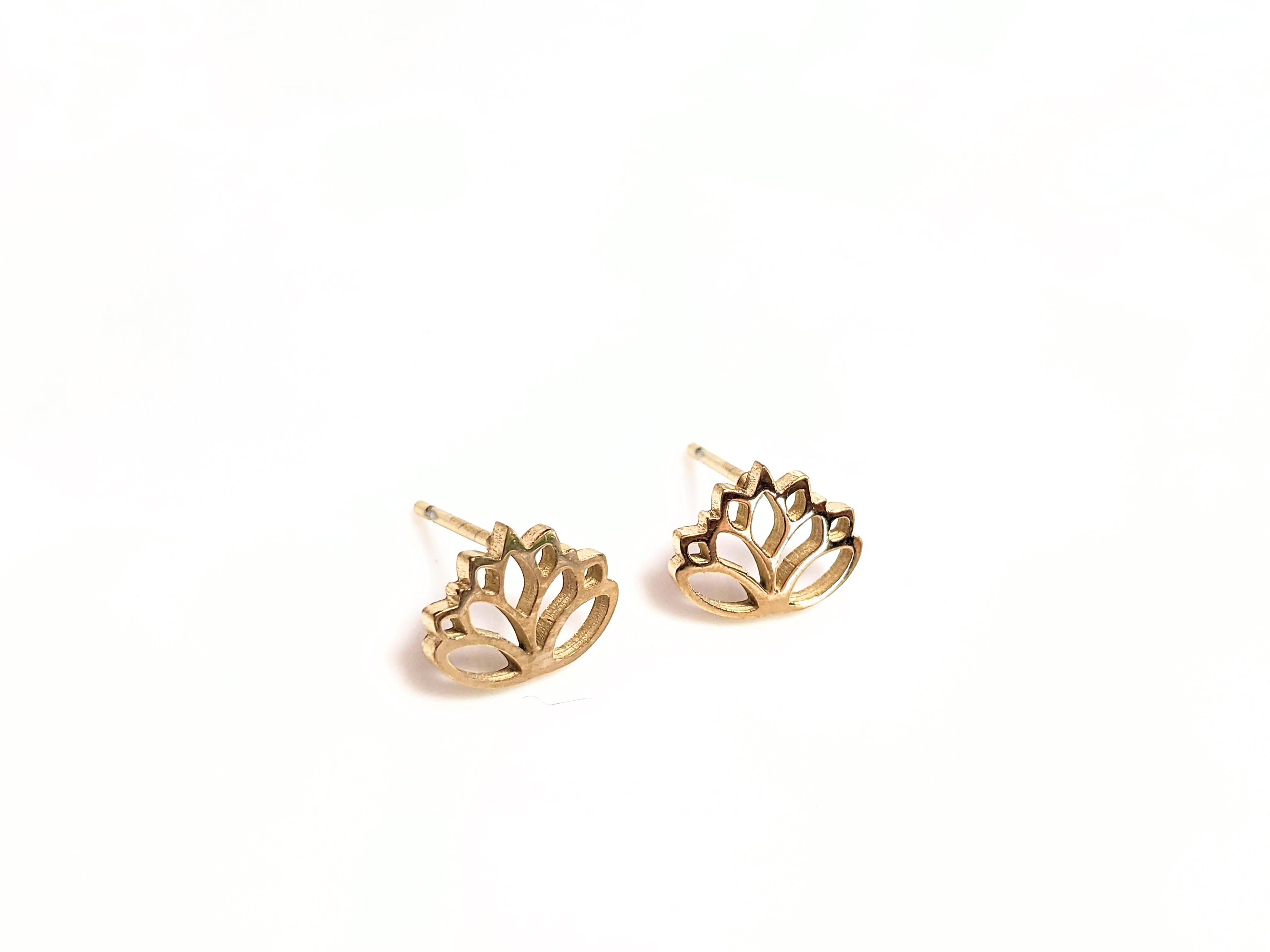 Lotus shop stud earrings