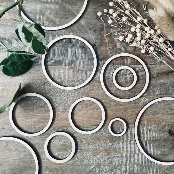 10x Wooden Circle Cutouts / Wood Rings / Hoops from 30mm Diameter  | 3mm Plywood Cut Out |