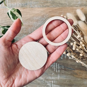10pcs 100mm(4-inch) Natural Wood Rings, 10mm Thick Smooth Unfinished Wooden Circles for DIY Crafting, Knitting, Macrame, Pendant | Harfington
