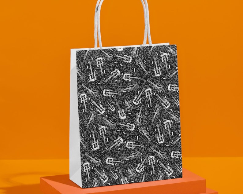 Rock Music Seamless Pattern - Black and White Guitars & Doodles ...