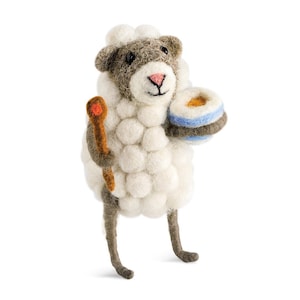 NEW Babs Baking Sheep Handcrafted Needle Felted Sheep with Cornishware Bowl – Artisan Wool Sculpture, Perfect Kitchen Decor & Gift Boxed