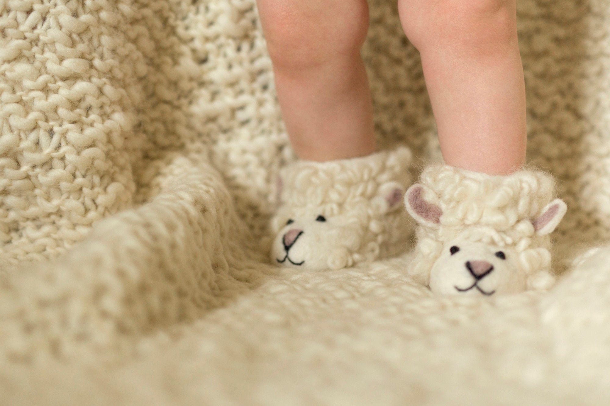 Kids' Shirley Sheep Slippers - Sheep Slippers for Kids Organic Merino Wool Animal Shoes Soft Suede Anti-Slip Cozy Toddler Gift