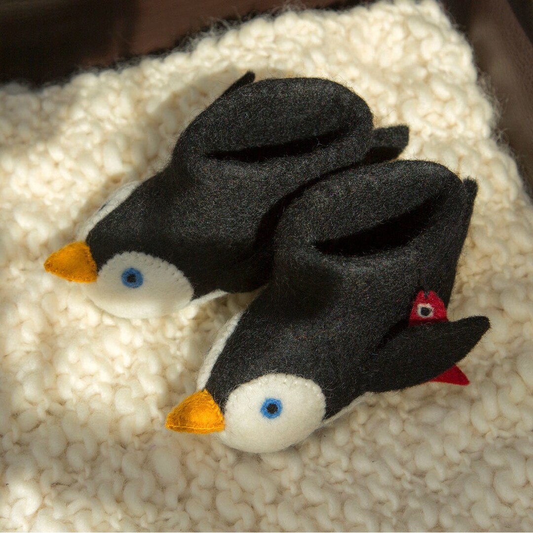 Kids' Pete Penguin Slippers Animal Slippers Kids Hand Felted
