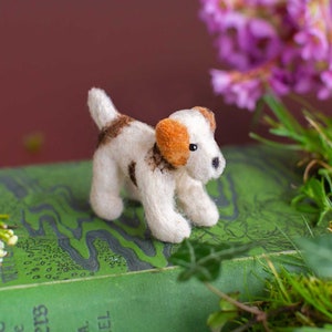 Filz Terrier Hund - Hundeliebhaber Geschenk - Einzigartige Walker Add-On, Handgemachte Wolle Tierfigur, Perfektes Haustier Andenken