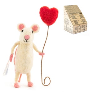 Needle Felted Mouse Happy Heart Balloon Mouse -for Mother's Day Gift, Cornish Kenza Love Animal Figurine, Cute Wool Sculpture image 4
