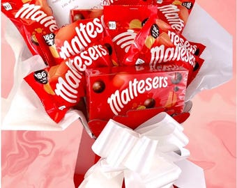 Cesto regalo bouquet di cioccolato Malteser