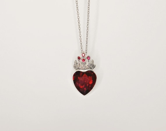 Queen of Hearts Necklace, Evil Queen, Ruby Heart Pendant, Valentine's Gift,  Gift for Her, Christmas Gift, Birthday Gift, Anniversary Gift - Etsy