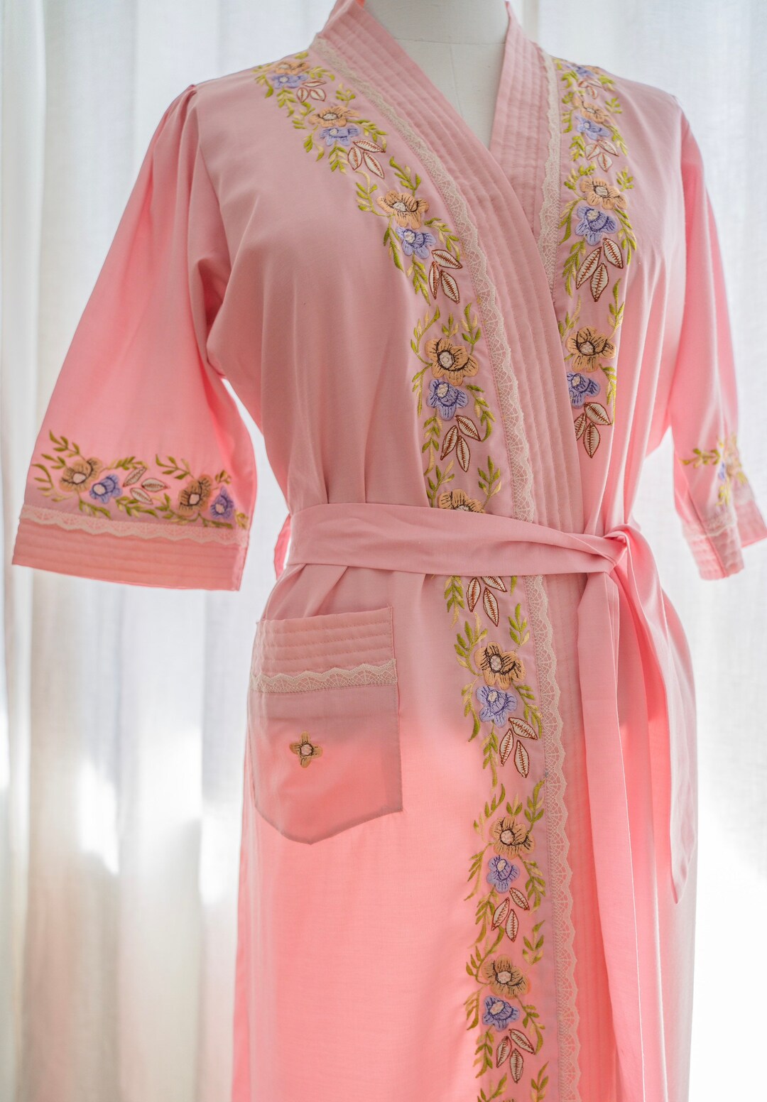 90s Y2K Baby Pink Floral Embroidery Lace Trim Vintage Robe Small Medium ...