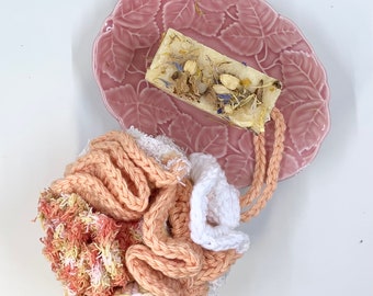100% Exfoliating Cotton shower pouf
