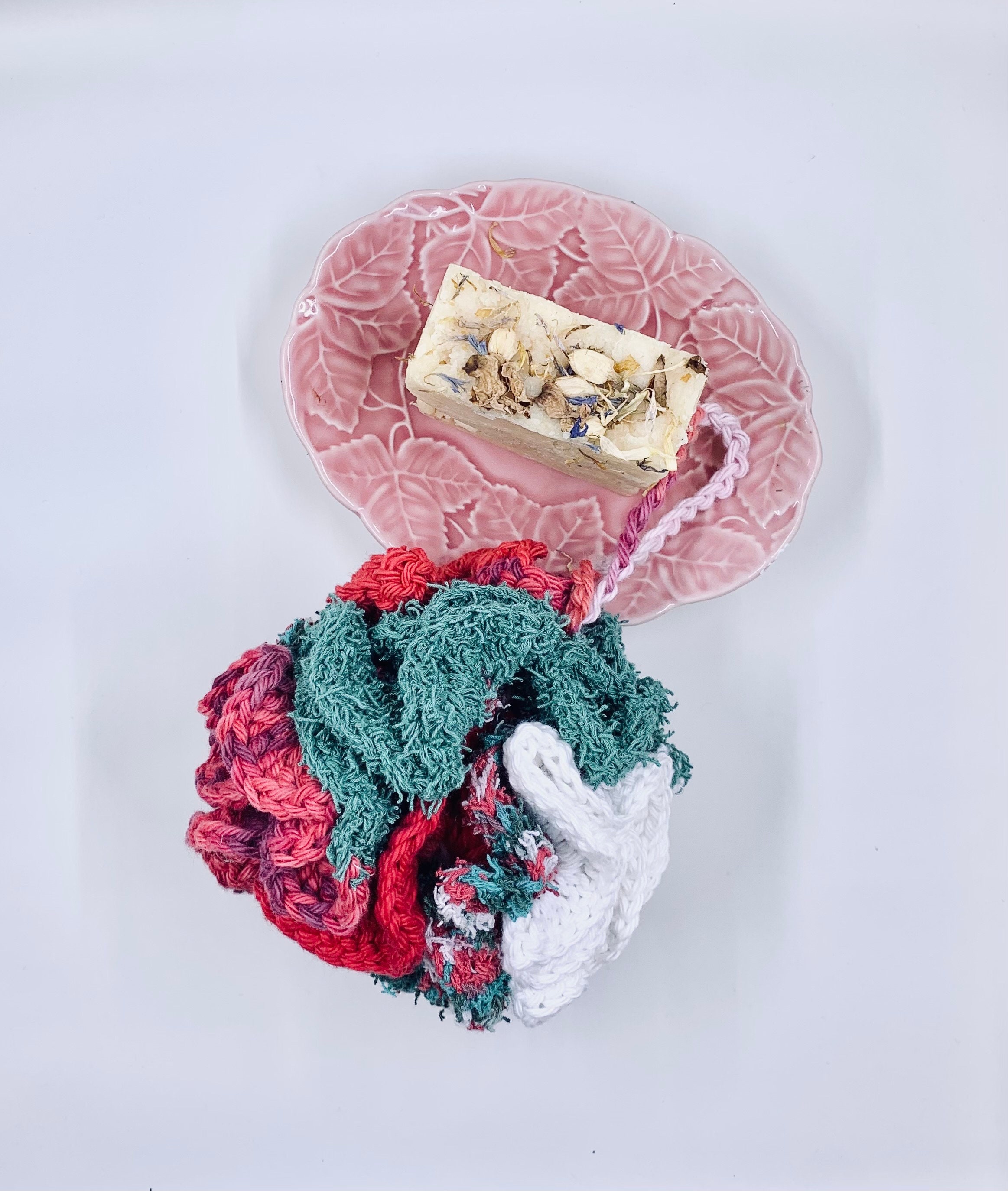 100% Exfoliating Cotton shower pouf