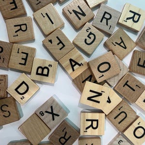 Mix di tessere Scrabble / Lettere Scrabble / artigianato