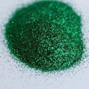 Reptar, Green Metallic Glitter, Green glitter, Fine Green glitter, Glitter face body hair nail art, Loose glitter for Resin, vaso making