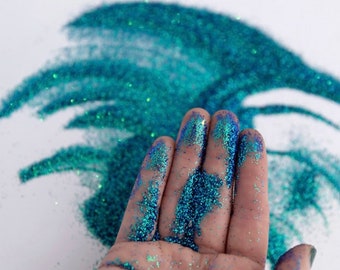 Trending, Blue Green color shifting Glitter, Glitter face body hair nail art. Glitter for Resin, Fine Blue Glitter,Fine Green Glitter