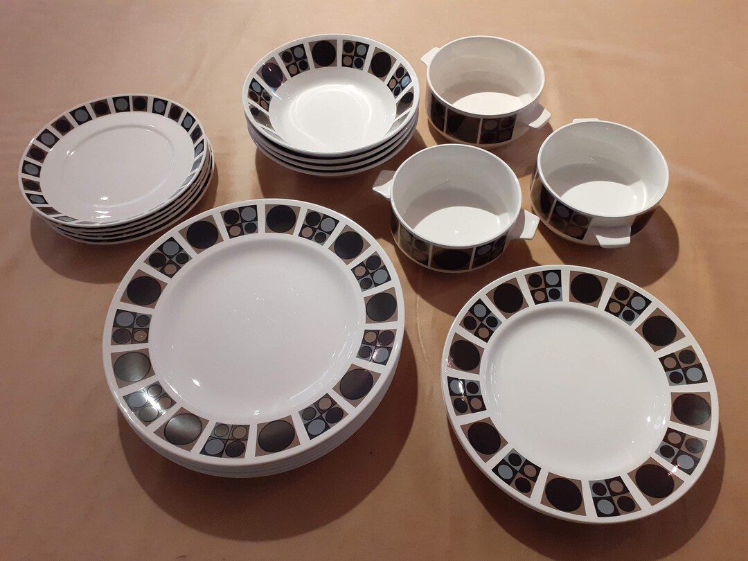 Midwinter Focus Tableware Designed by Barbara Brown & the Marquis of