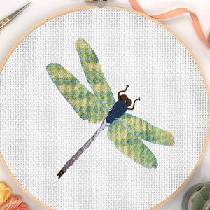Dragonfly Cross 4 Embroidery Digital Design