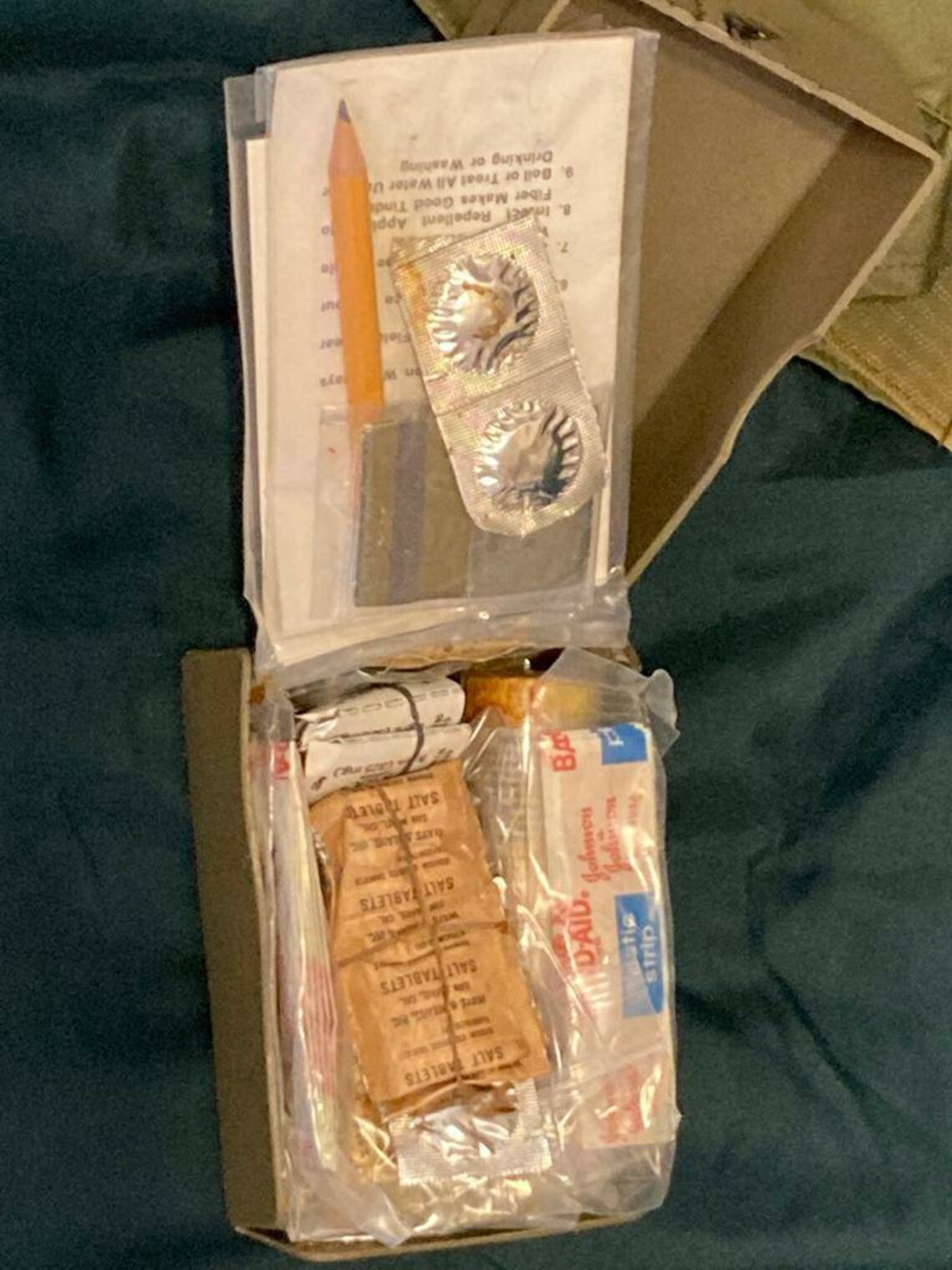 Original Vietnam era Survival First Aid Kit Etsy