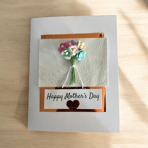 Ramo de flores para el Día de la Madre con opciones personalizadas