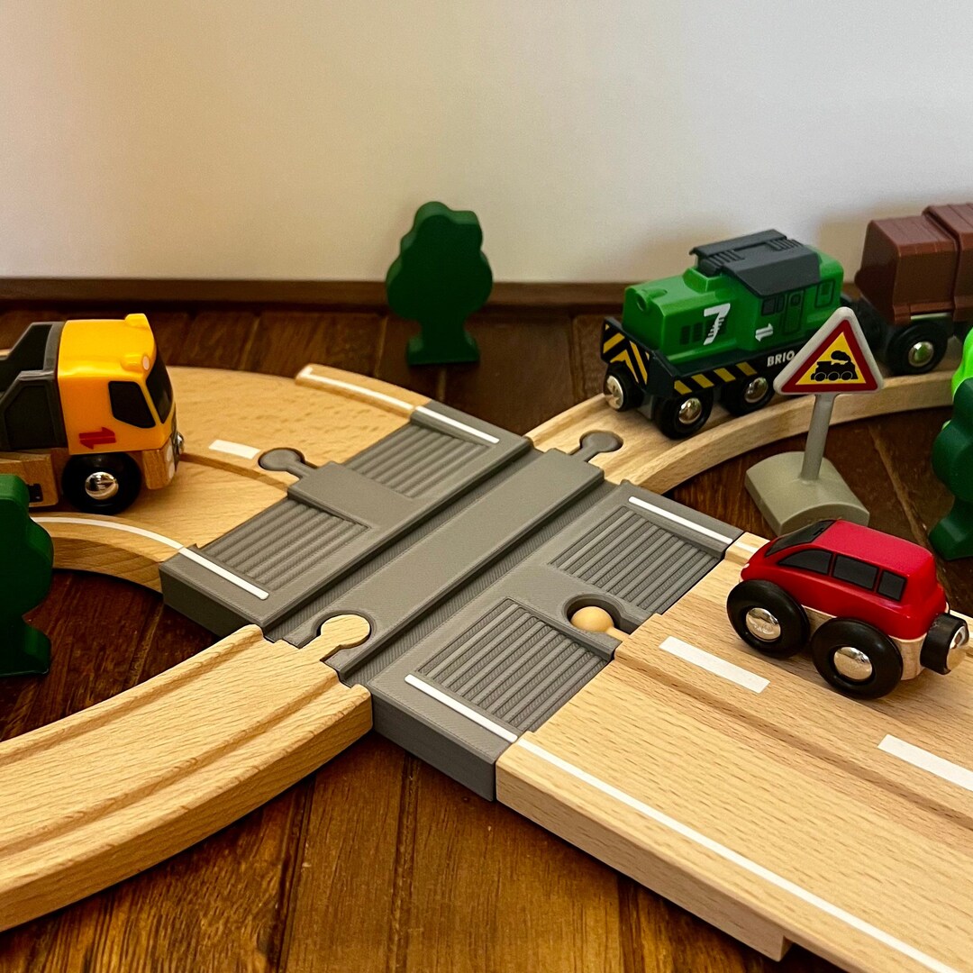 Road With Train Track Crossing Compatible With BRIO Roads