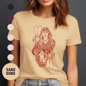 Camiseta de dia dos namorados rainha mitológica de copas deusa lituana do amor Milda camisa desenho camiseta gráfica vintage presente amantes jogar camisa de cartas