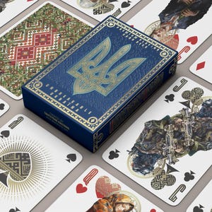 Cartes illustrées personnalisées UKRAÏNA Blue Deck INCASSABLES Deck à motif folklorique Vishivanka à motif feuille d'or Trizub pour l'Ukraine