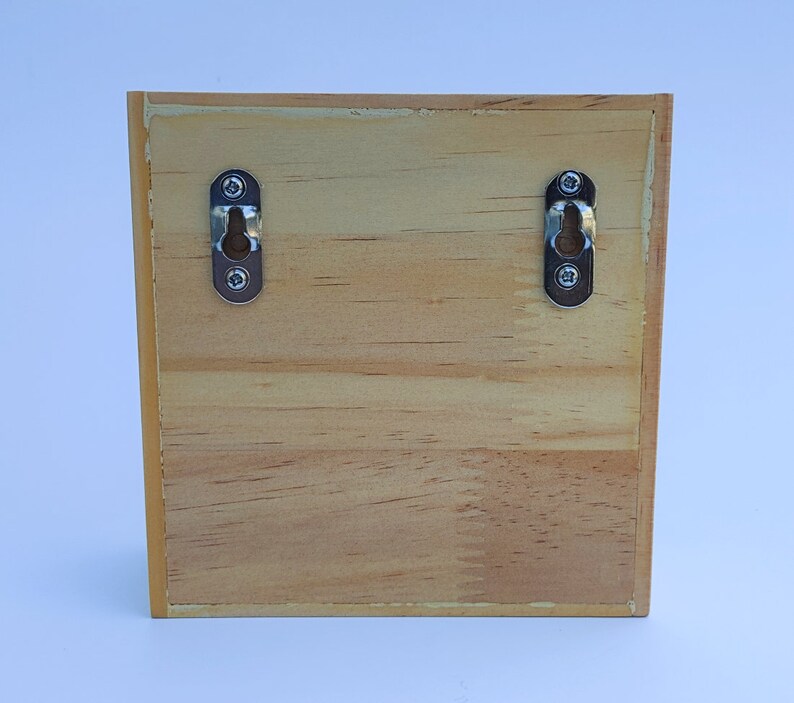 View of Natural Wood Chameleon Cricket Feeder Small - Sticky Tongue USA, Eco ...