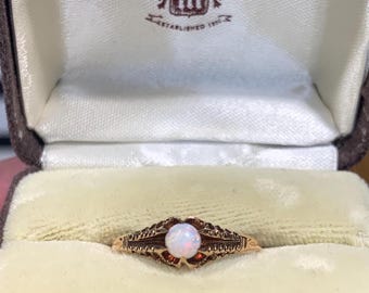 10k Rose Gold Vintage Opal Belcher Claw Ring