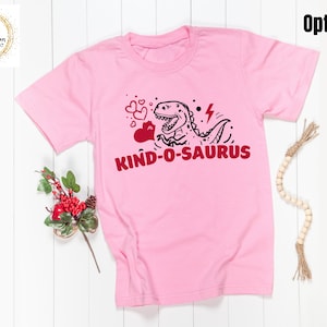 PORTION GESPENDET: Rosa Shirt Day | Spirit Day, Stop Bullying, Bee Kind, Buddy, Kindness, Kinder, Kinder T-Shirt, Personalisiert