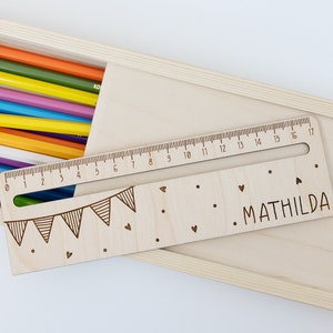 Ruler reading aid personalized, school child, bookmark different variants ruler DIY Girlande