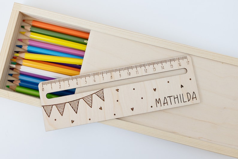 Ruler reading aid personalized, school child, bookmark different variants ruler DIY Girlande