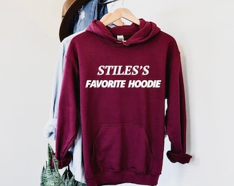 Moletom com capuz favorito de Stiles, Moletom com capuz inspirado em Teen Wolf, Moletom com capuz Stiles Stilinski, Dylan O'Brien, Presente para ela, Moletom com capuz Fangirl, Merch de Teen Wolf