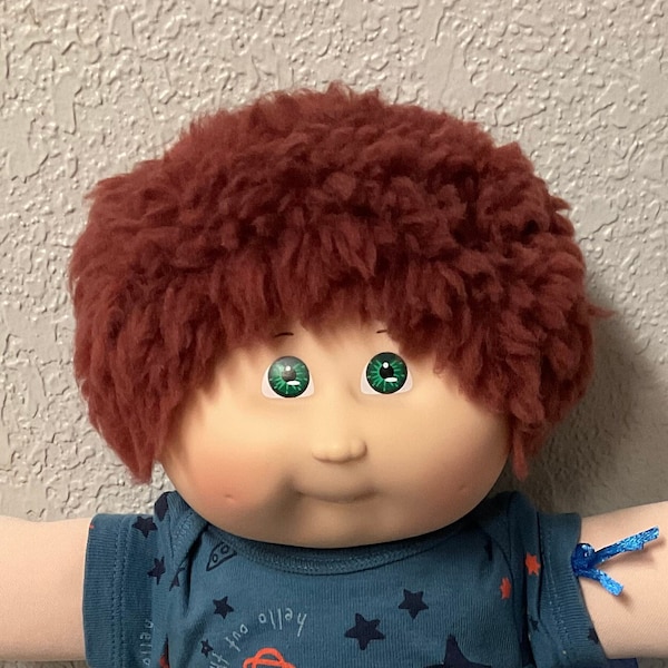 RARE Cabbage Patch Kid 25th Anniversary Boy Auburn Fuzzy Hair Green Eyes Head Mold #5 2007 Collectibles Collectors Doll Gifts All Occasions