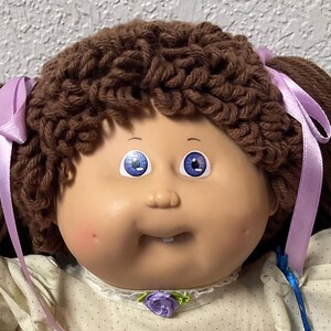 Vintage Cabbage Patch Kid Doll: Violet Eyes, Poodle Hair, 1985 Collector&#39;s Item