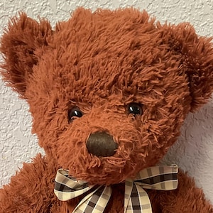Vintage Russ Berrie Teddy Bear: &quot;Brownewell&quot; Cinnamon Brown Plush