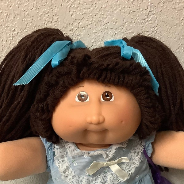 Cabbage Patch Kid Girl 25th Anniversary Brown Hair Brown Eyes Hard To Find Head Mold #2 Collectors Doll Girls Doll Collectibles Girls Gift