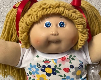 Vintage Cabbage Patch Kid Girl Harder To Find Butterscotch Hair Blue Eyes Head Mold #5 1985 Collector’s Doll Gifts For Daughter Sister Mom