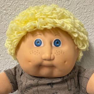 Vintage 1985 Cabbage Patch Kid Boy Doll: JESMAR Spain, Lemon Loops Hair